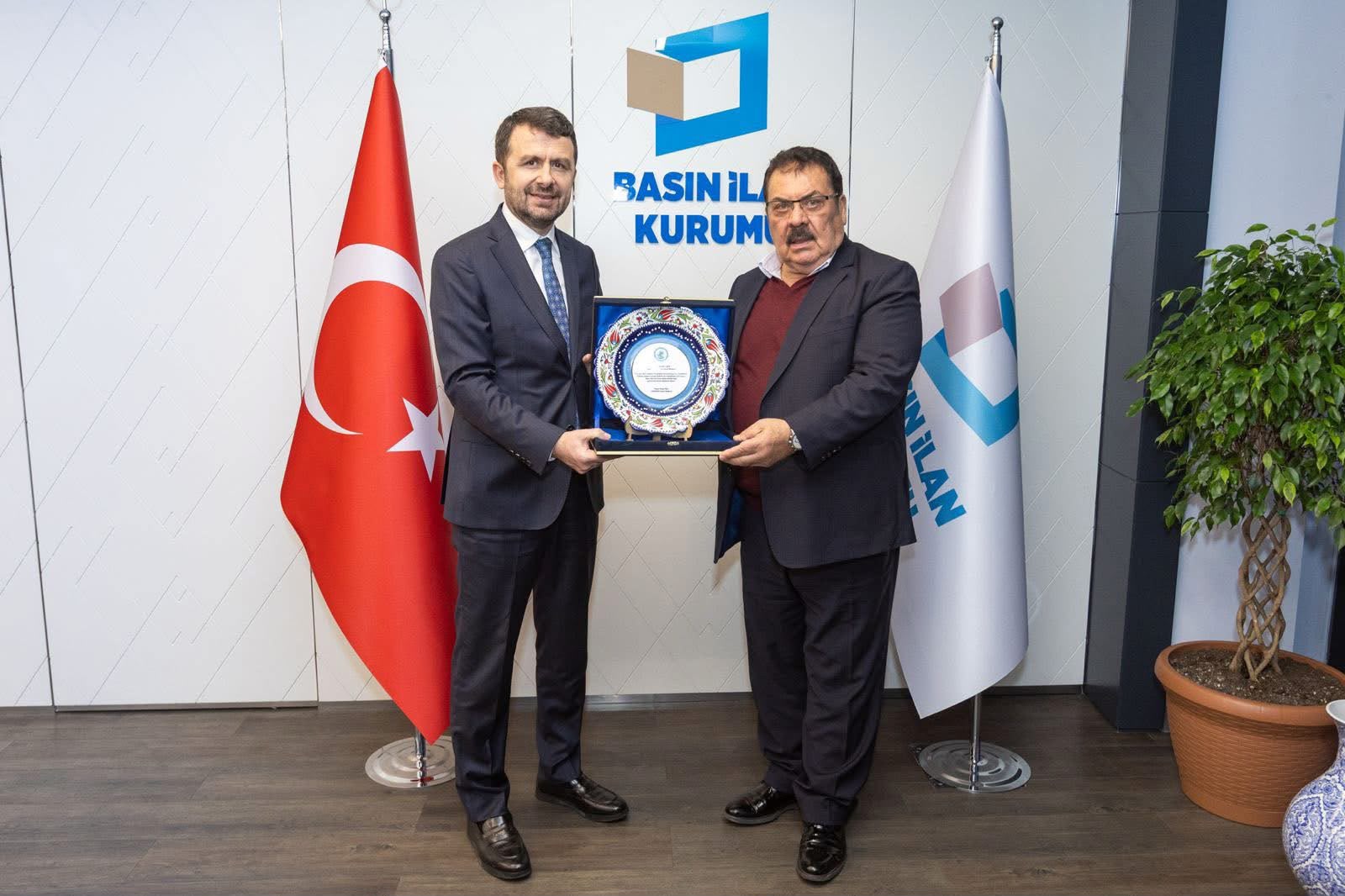 Basın İlan Kurumuna Hayırlı Olsun 
